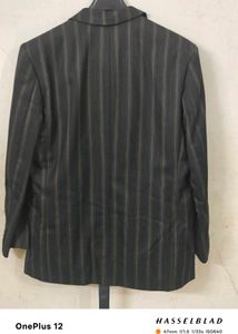 Park Avenue PREMIUM Striped Suit With Shirt &amp; Tie.
