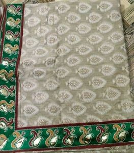 Elegant Printed Saree 5meter with Beautiful Border