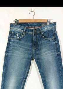 CALVIN KLEIN JEANS