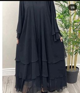 SANA KHAN ABAYA FROM DUBAI