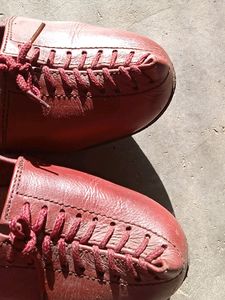 Women&#39;s footwear