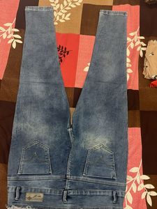 Light Blue Faded Jean Slim Fit Ankle Length