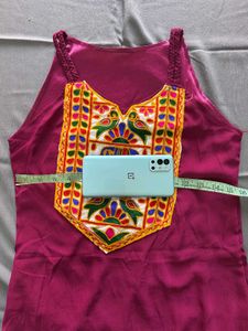 festive burgandy sleeveless kurta