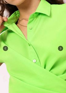 Dressberry solid shirt collar sleeveless wrap top