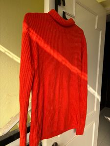Orange Sweater size m/L