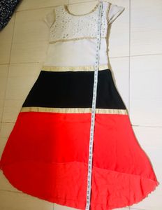 Three color top