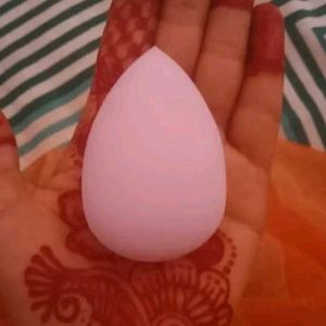 HudaBeauty Beauty Blender