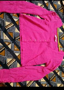 2 Crop Tops