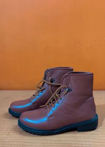 Stylish Brown Leather Boots