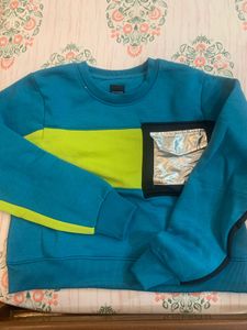 Stylish Colorblock Sweatshirt