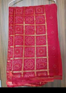 Beautiful Saree With Unstitched Blouse