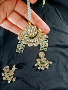 Beautiful Mangtika Earrings Set With Free Ring Bracelet