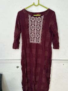 Elegant Embroidered Kurta
