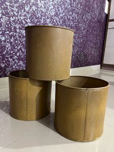 Pots