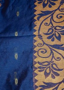 Handloom Saree 💙💛