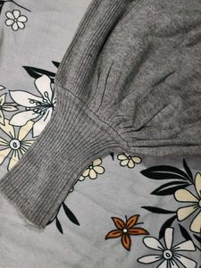 Gray Balloon Sleeve Sweater