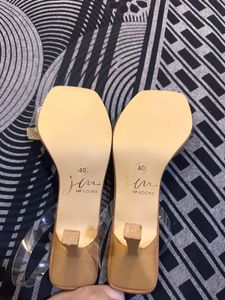 Tan Bow Heels👠