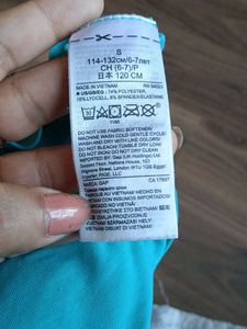 Gap Dry Fit Tshirt 6-7 Years