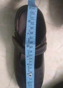 Girl&#39;s School Shoes (Black)