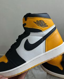 *BRAND NEW UNTOUCHED* AJ 1 Retro High ‘Taxi’