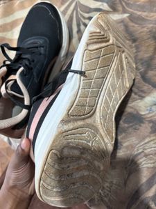 Stylish Black Sneakers PUMA