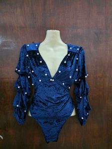 Pearl velvet onepiece
