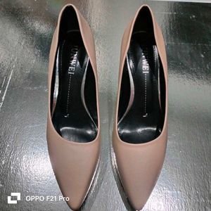 Junwei Shoes Nude Khaki