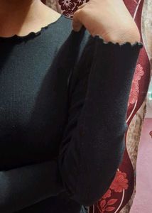 Elegant Plain Black Top🖤