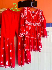 Sarara Very Good Condition Beautiful