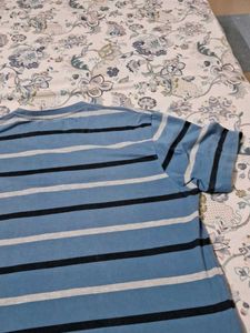 Striped Short Sleeve T-Shirt - Casual Style