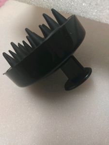 Handheld Scalp Massager Black