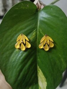 Vintage Yellow Floral Earrings