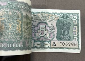 ₹5 4 Deer Issue Fifty One PCs