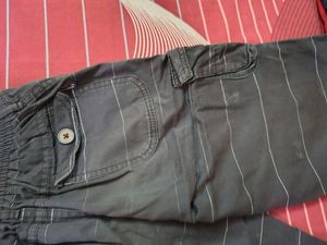 Boys Striped Shorts / Capri