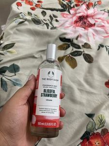 The Body Shop Blissful Strawberry