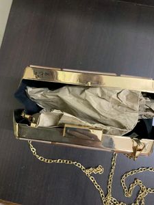 Women&#39;s Designer Resin Diamond Metallic Clutch
