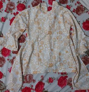 Patterned White Top