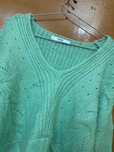 Korean V Neck Cropped Baggy Pullover