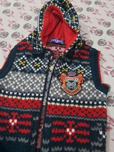 City Knit Rugby Vest with Hood