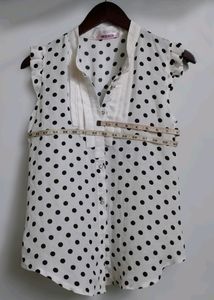 Mogin White &amp; Black Polka Dot Print Top (Women)