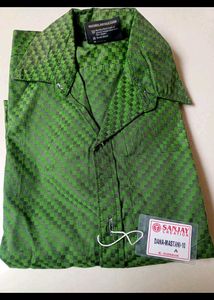 blackberrys brand jeans with shirt