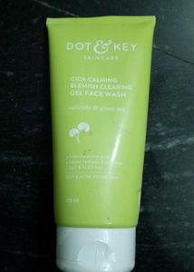 Dot And Key Facewash