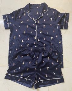 GU Snoopy Pajama Set