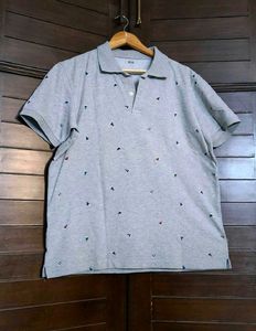 Uniqlo Men Grey printed cotton Polo T-Shirt