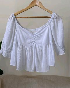 Sweetheart Neckline White Top With Puff Sleeves