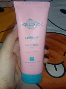 Aqualogica Radiance + Oil Free Moisturizer💮