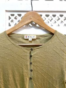 Moss Crinkle Knit Top (A)