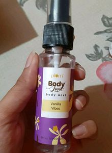 2 PLUM BODY LOVIN VANILLA VIBES MIST (TOTALLY NEW)