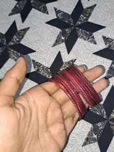 12 Piece Set Of Red Bangles