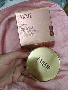 Lakme Powerplay Priming Powder Foundation Compact